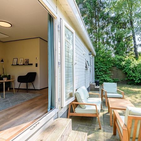 Chalet Met Eigen Tuin Aan De Veluwse Bosrand Putten Zewnętrze zdjęcie